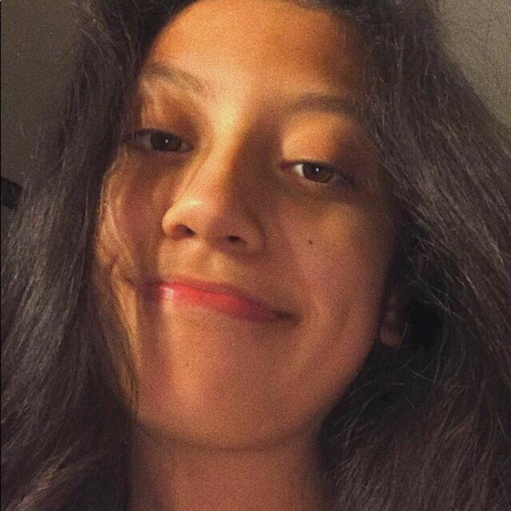 Meet your Posher, Cristal